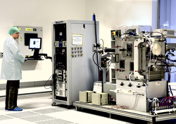 UHV PVD 225 Kurt J. Lesker system